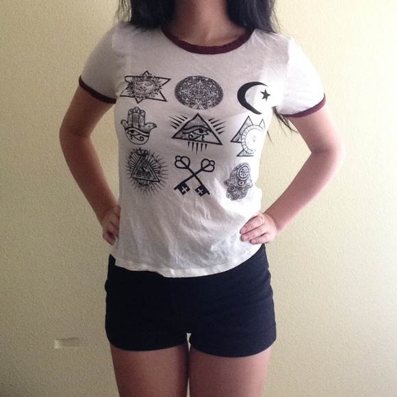 Elements Graphic Tee