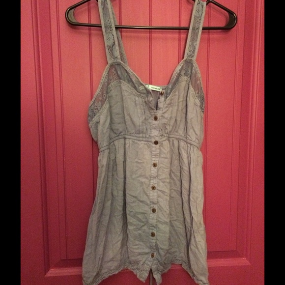 Maurice's lace button up tank
