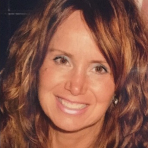 Meet your Posher, Rachele - Picture 1 of 1