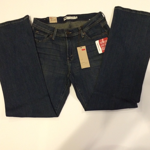 Levi's dark wash jeans. NWT! - Picture 1 of 4