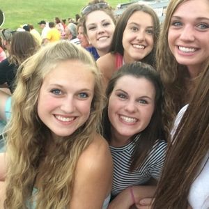 Meet your Posher, Marah