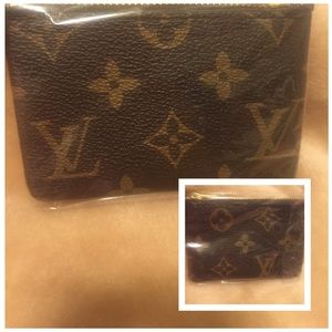Monogram Clea Key Holder Coin Purse