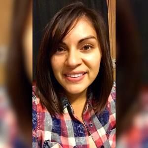 Meet your Posher, Vanessa