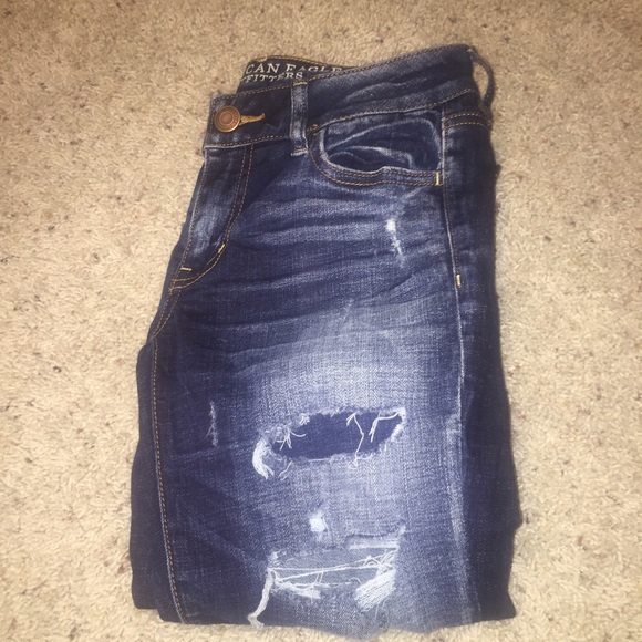 American Eagle Distressed Jeans