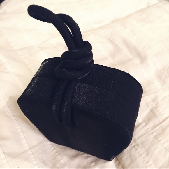 Minimalist Clutch/ Cross-body Bag