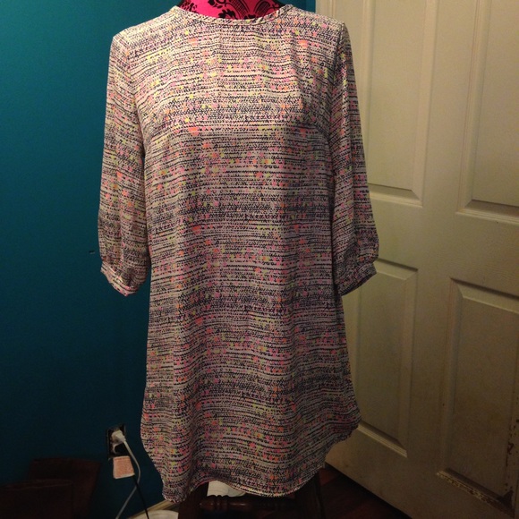Multi-colored dress - Picture 2 of 4