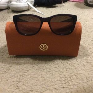 NWOT Tory Burch purple sunglasses