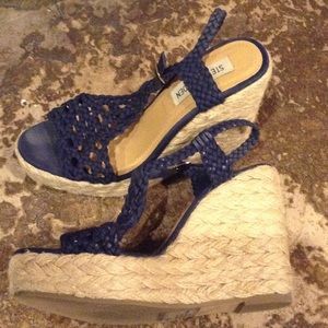 Blue sz 7 wedges