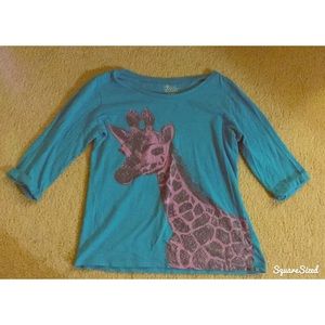 Graphic t-shirt