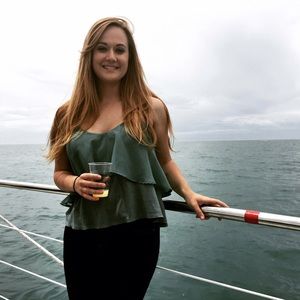 Meet your Posher, Nicole