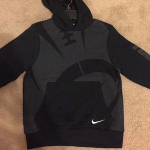 NIKE BLACK SWEATSHIRT