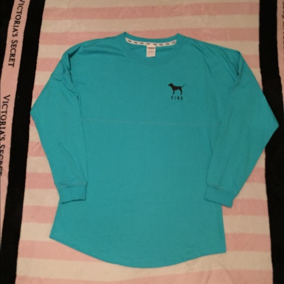 🚫SOLD🚫VS Pink Leopard Cheetah Crew NWT - Picture 2 of 4