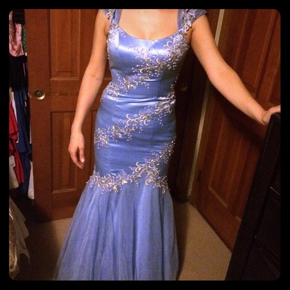 Blue prom dress