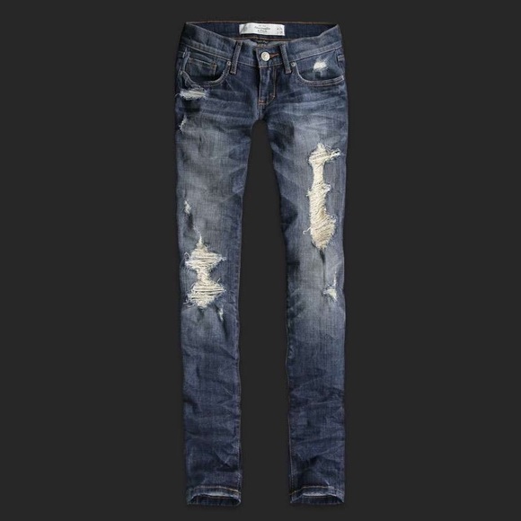 Distressed Skinny Jeans