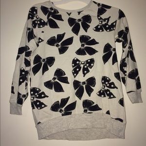 Kids three-quarter bow sweater🎀