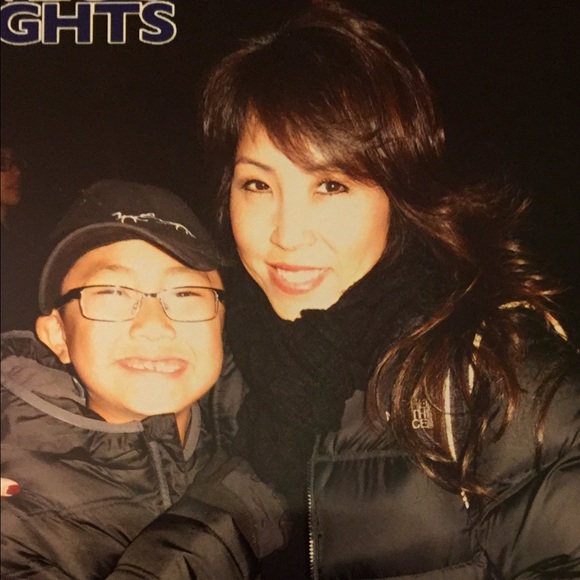 Meet your Posher, Candace - Picture 1 of 1