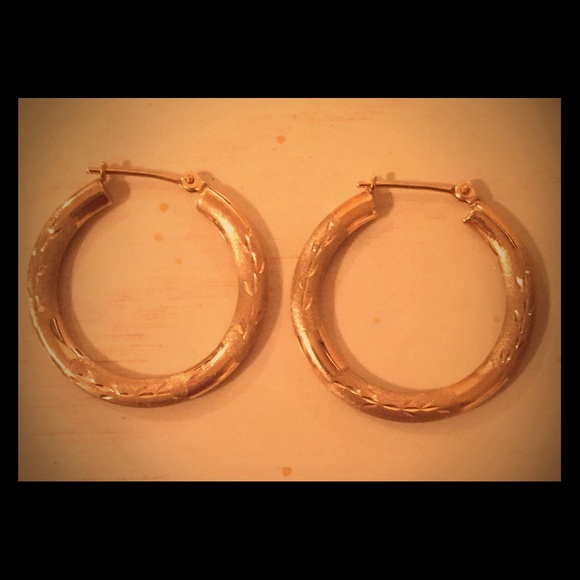 Jewelry - 14k Gold Hoop Earrings