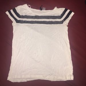 White top with black mesh