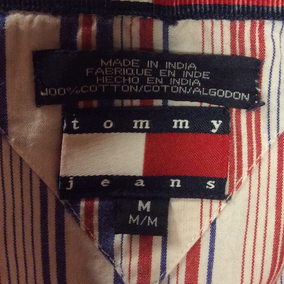 TOMMY HILFIGER BUTTON DOWN - Picture 4 of 4