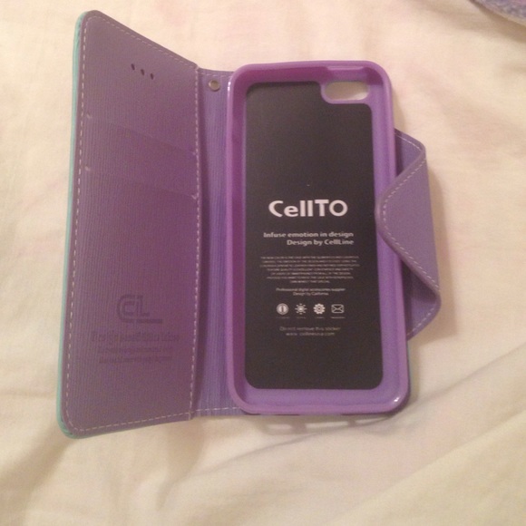 I'm selling a 5c wallet case - Picture 2 of 4