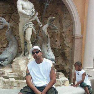 Meet your Posher, Levon