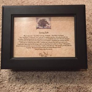 Music box/jewelry box