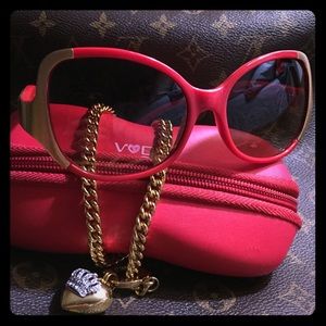 Vogue Sunnies Cat eyes