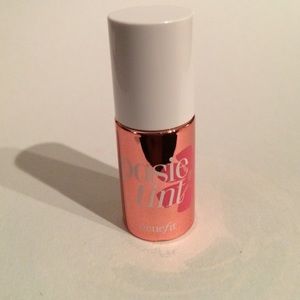 Benefit posie tint