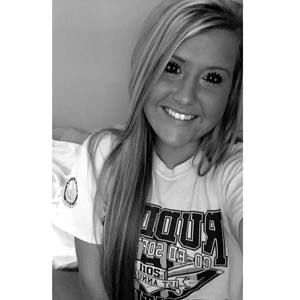 Meet your Posher, Leeann