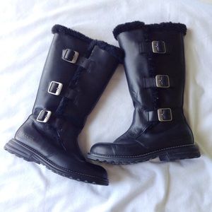 Uggs leather boots