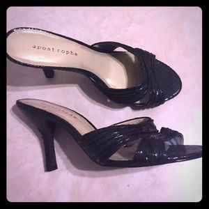 Apostrophe Black Heels