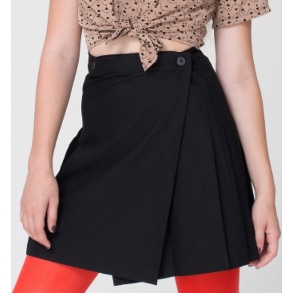 ✅Sold NWT AA Pleated Schoolgirl skirt in navy