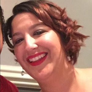 Meet your Posher, Carrie