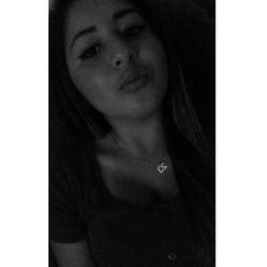 Meet your Posher, Vanessa