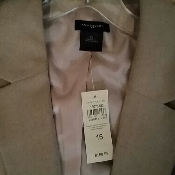 Ann Taylor Jacket - Picture 3 of 4