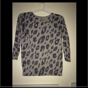 Three-quarter sweater