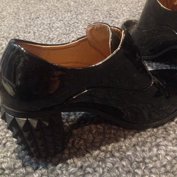 ✅SOLD! Black AKIRA Spiked heels - leather