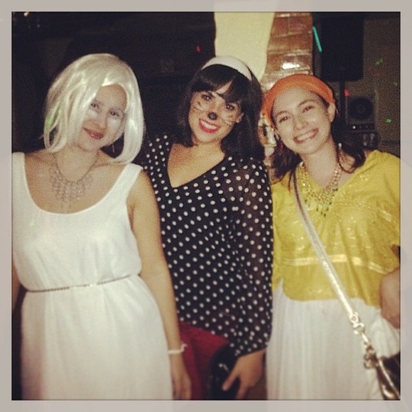 Meet your Posher, Alexandra - Picture 3 of 4