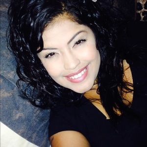 Meet your Posher, Sandra