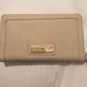 Cream Olivia + Joy wallet