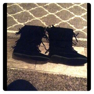 Black moccasins. :)