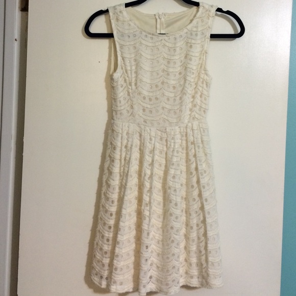 fluter detailed fit & flared dress