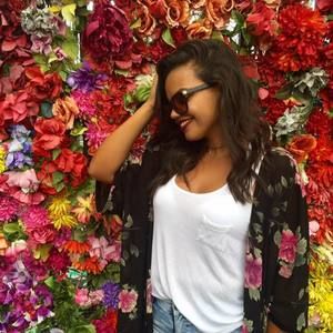 Meet your Posher, Mariana