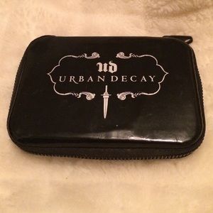 Urban Decay Dangerous Palette