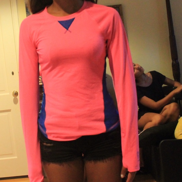 Sports top pink cute sweat prof gilly hicks - Picture 1 of 3