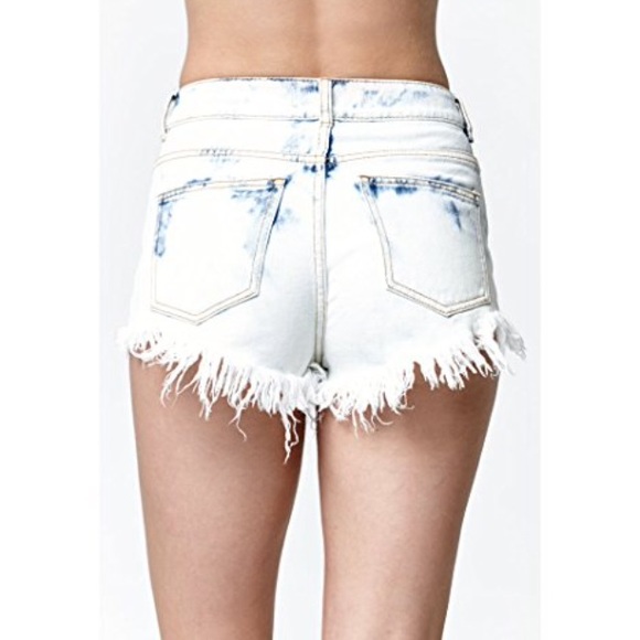 Shorts - Picture 3 of 3