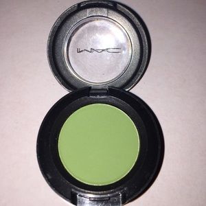 💯 AUTHENTIC MAC EYESHADOW