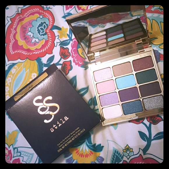 Stila Body eyeshadow Palette