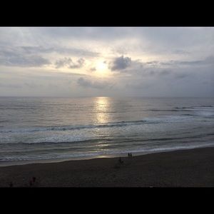 Meet your Posher, Jean