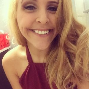 Meet your Posher, Alexandra